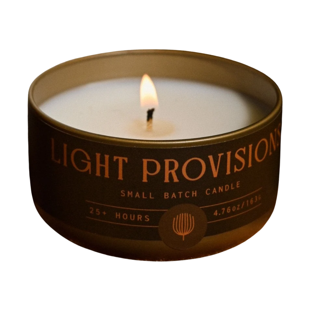 Dry Leaves & Cardamom Candle